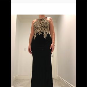 Gorgeous evening dress